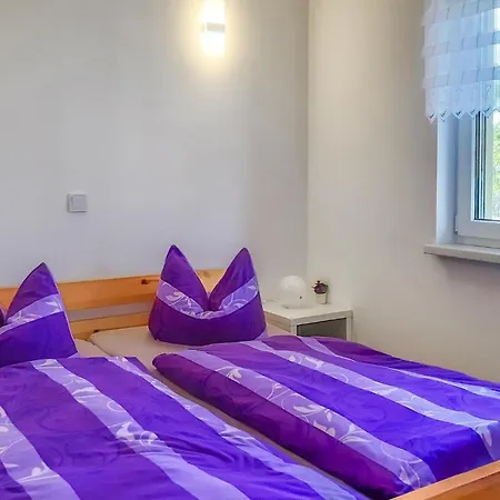 2 Bedroom Awesome Home In Behrenhoff Prázdninový dům Behrenhoff